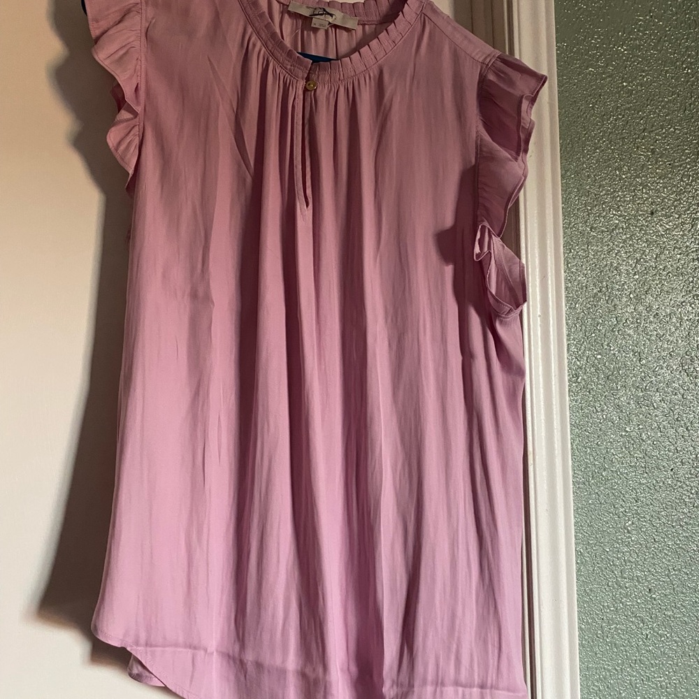 Size X-Large womens dress shirt. Only worn once.